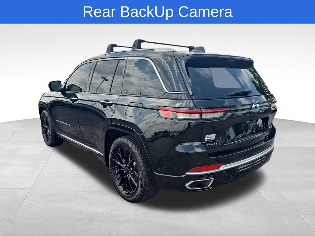 2022 Jeep Grand Cherokee Summit