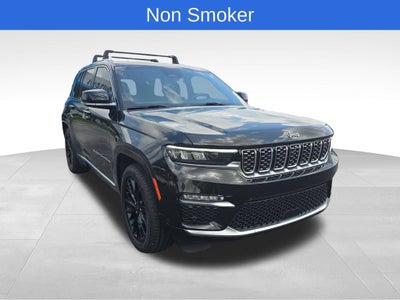 2022 Jeep Grand Cherokee Summit