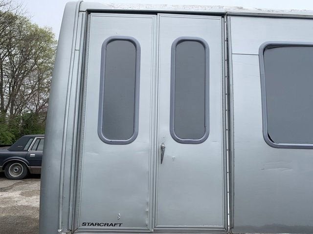 2009 Chevrolet 5500 Base