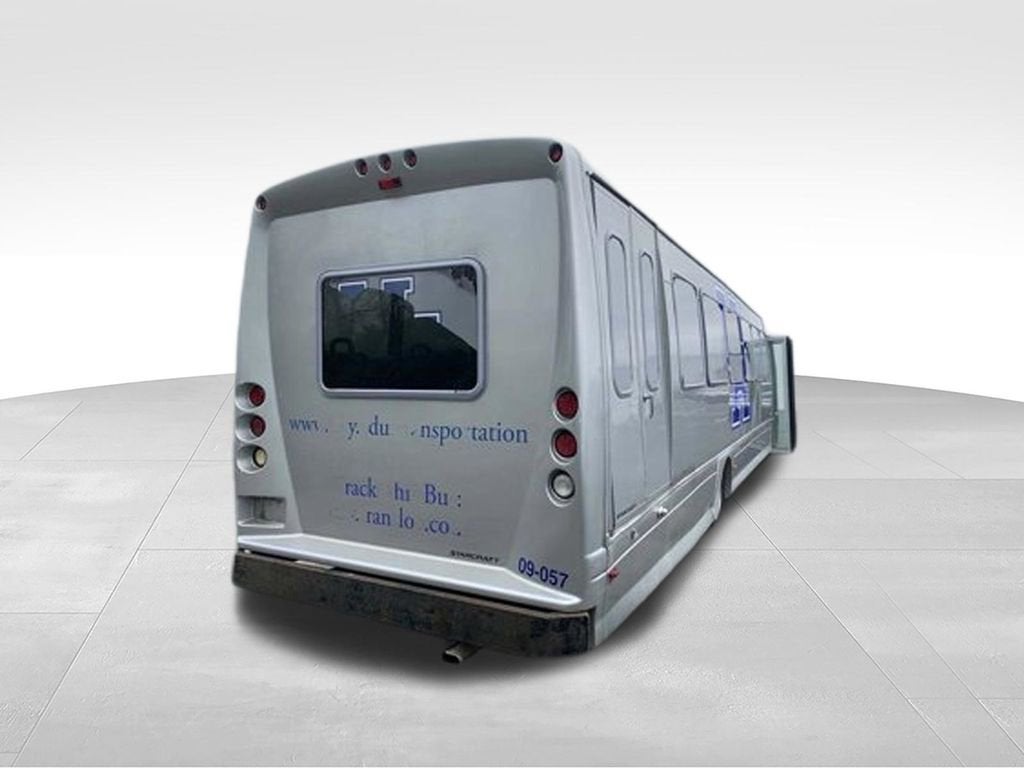 2009 Chevrolet 5500 Base