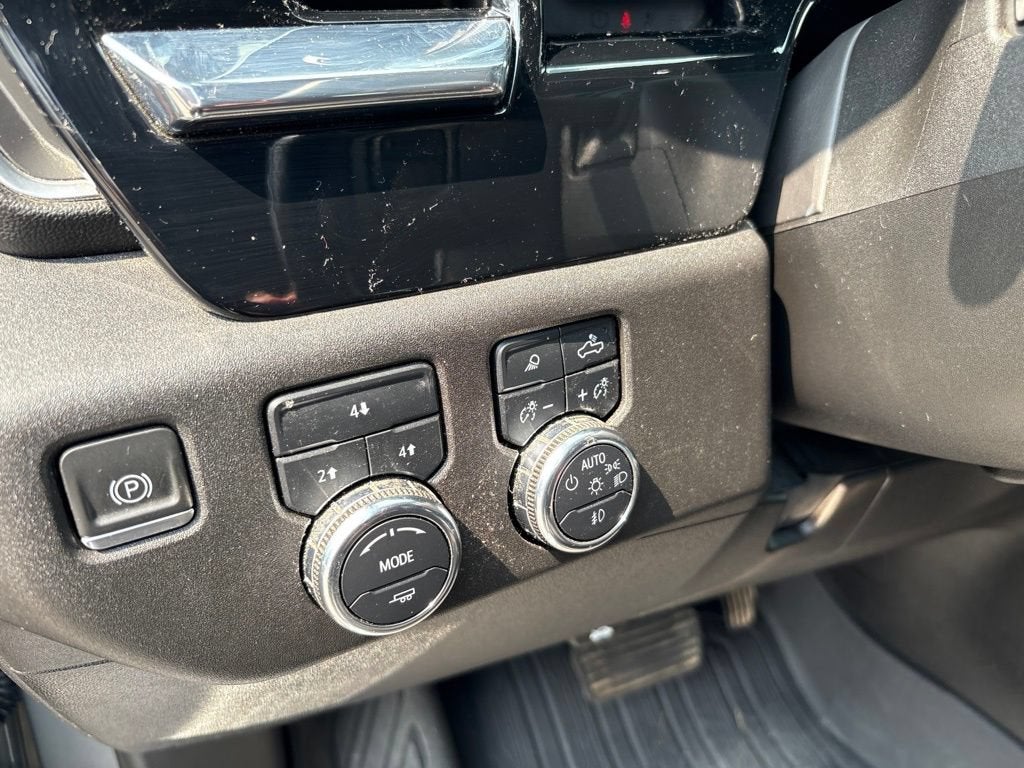 2024 GMC Sierra 3500 HD Chassis Cab SLE
