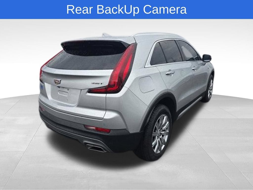 2022 Cadillac XT4 Premium Luxury