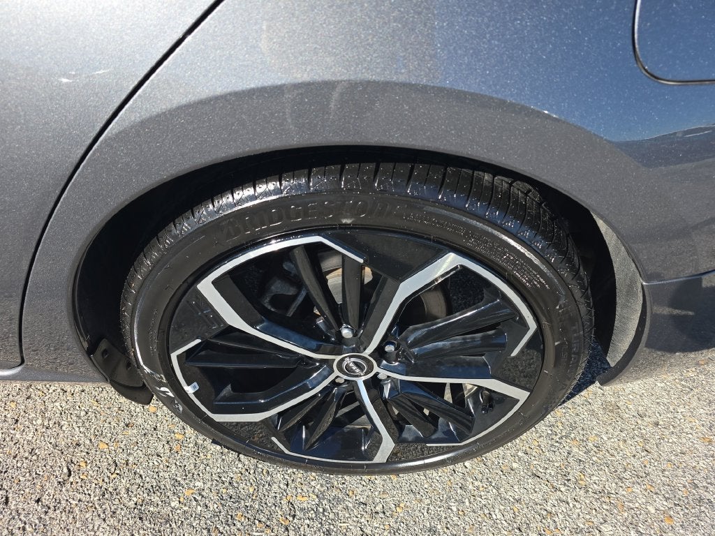 2025 Nissan Altima SR