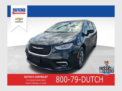 2023 Chrysler Pacifica Hybrid Touring L