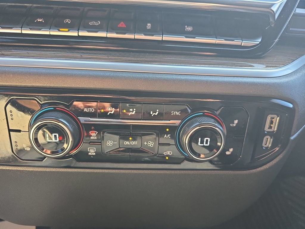 2025 Chevrolet Silverado 1500 LT (2FL)