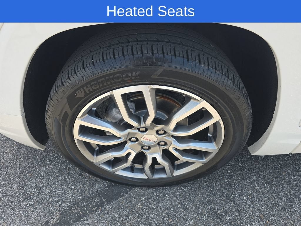 2023 GMC Terrain Denali