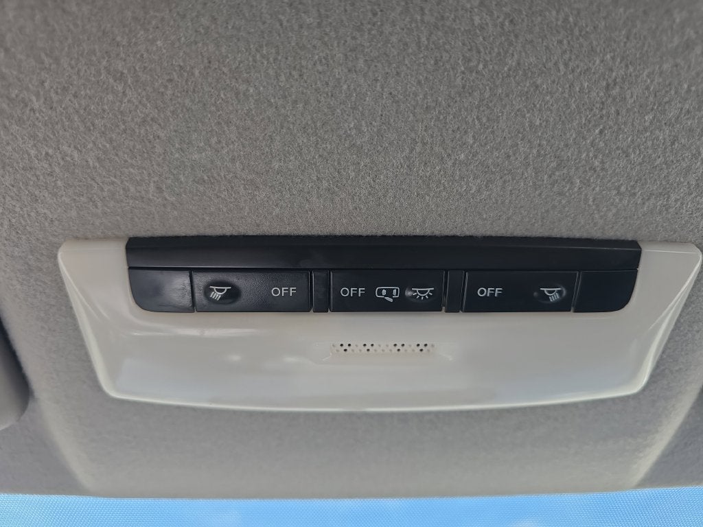 2018 Nissan Kicks SR