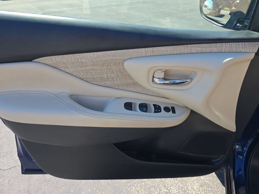 2021 Nissan Murano SV