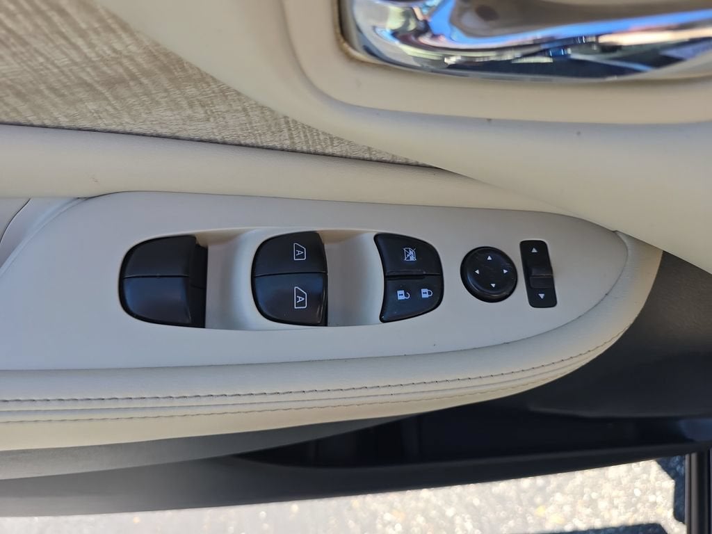 2021 Nissan Murano SV