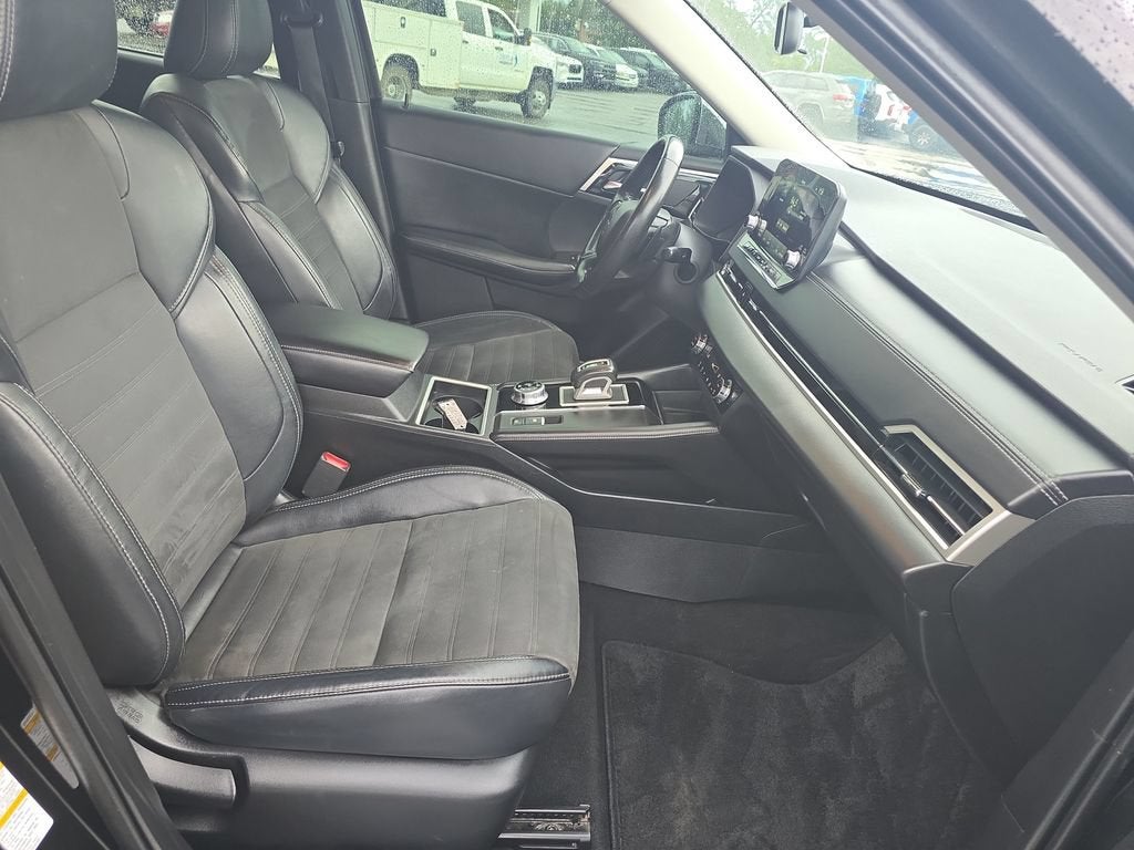 2022 Mitsubishi Outlander SE