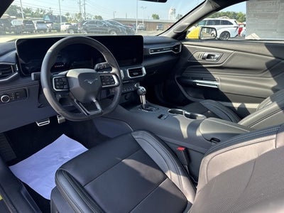 2025 Ford Mustang GT Premium