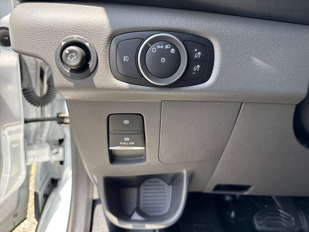 2024 Ford Transit Cutaway Base - Photo 24