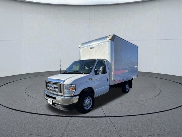 2024 Ford E-350SD Base Cutaway