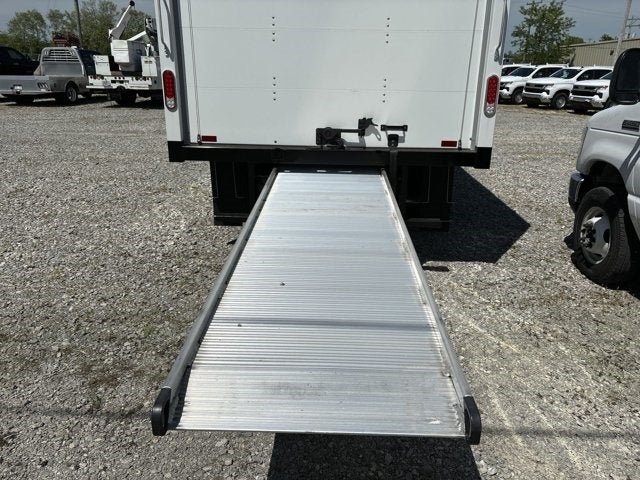 2024 Ford E-350SD Base Cutaway