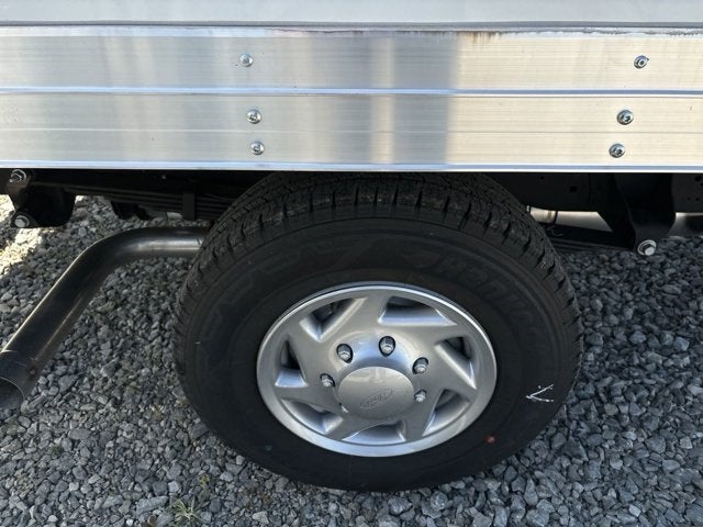 2024 Ford E-350SD Base Cutaway