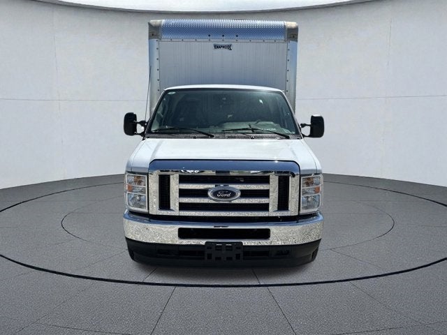 2024 Ford E-350SD Base Cutaway