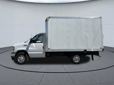 2024 Ford E-350SD Base Cutaway