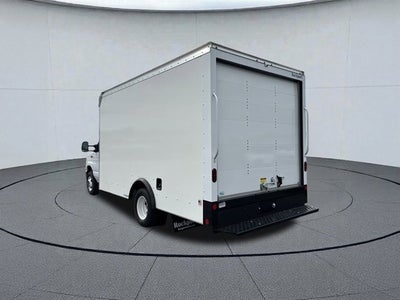 2025 Ford E-450SD Base