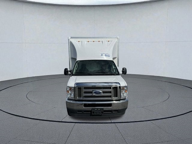 2025 Ford E-450SD Base