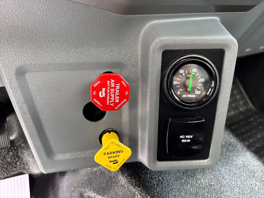 2024 Ford F-750SD Base