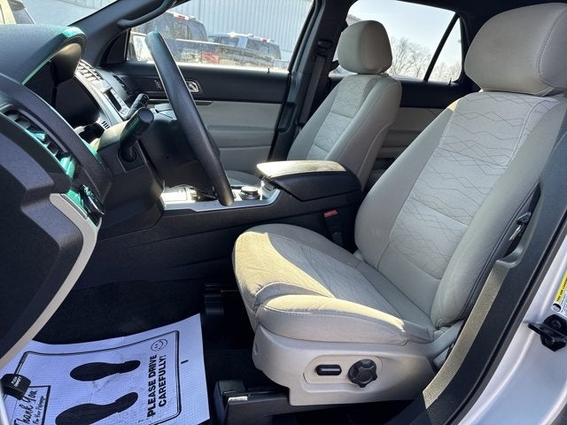 2014 Ford Explorer Base