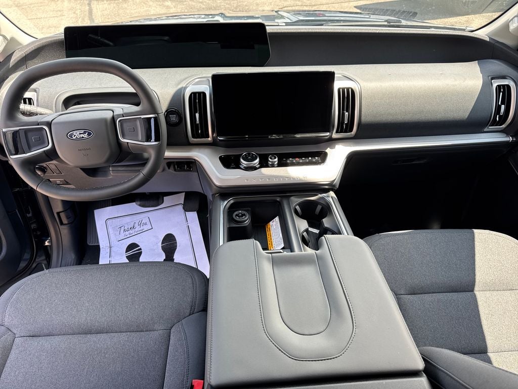 2027 Ford Expedition Active