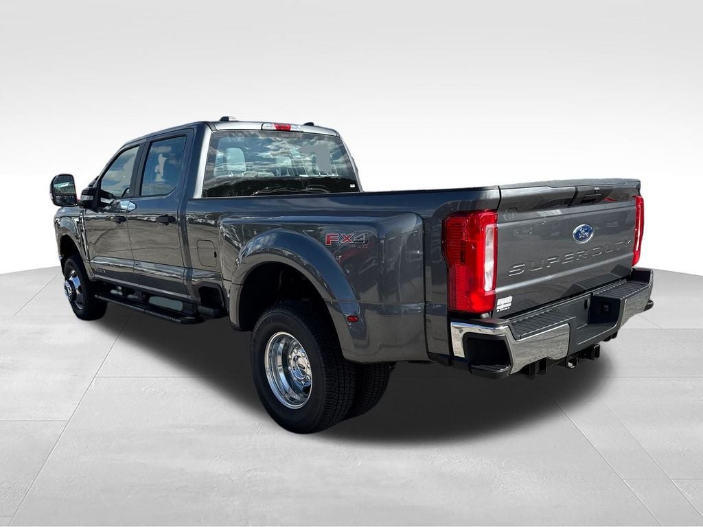 2026 Ford F-350SD XL DRW