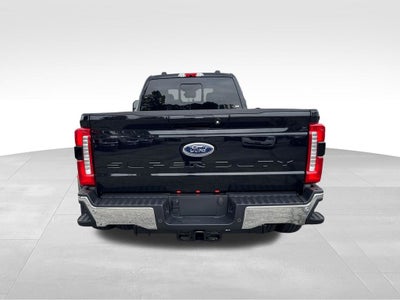 2026 Ford F-350SD Lariat DRW