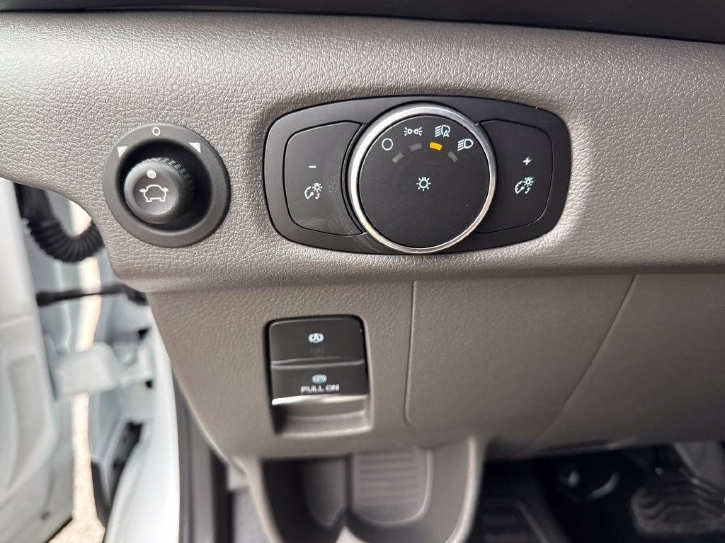 2027 Ford Transit-250 Base