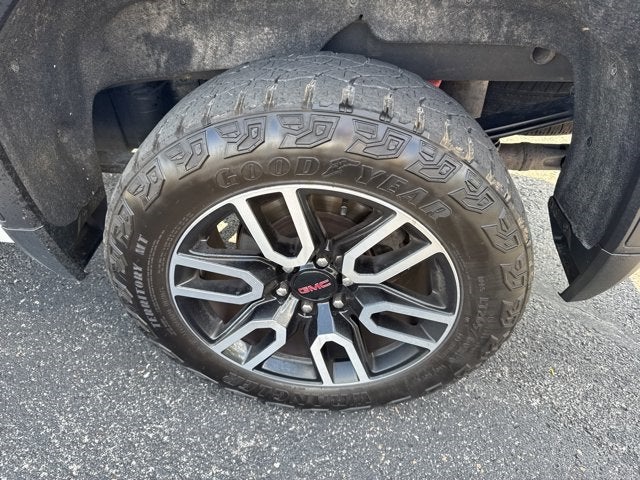 2022 GMC Sierra 1500 AT4