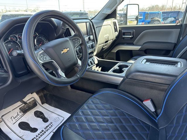 2023 Chevrolet Silverado 4500HD 1LT