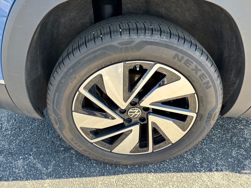 2025 Volkswagen Atlas 2.0T SEL