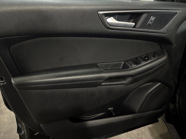 2019 Ford Edge SE
