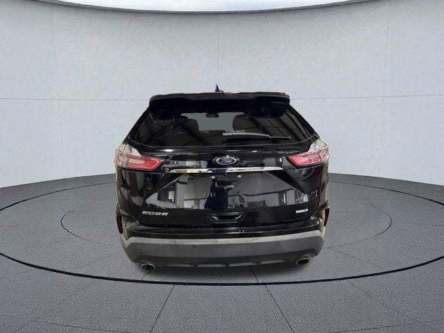 2019 Ford Edge SE