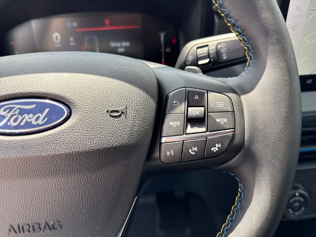 2026 Ford Maverick Lobo High