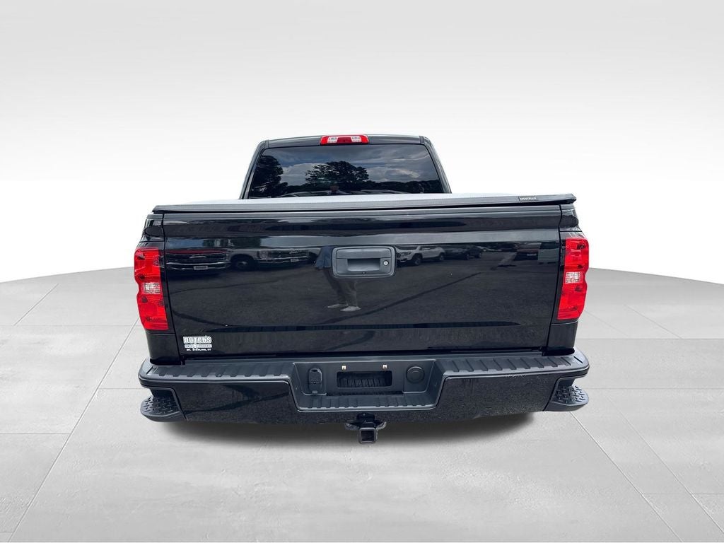 2018 Chevrolet Silverado 1500 Custom