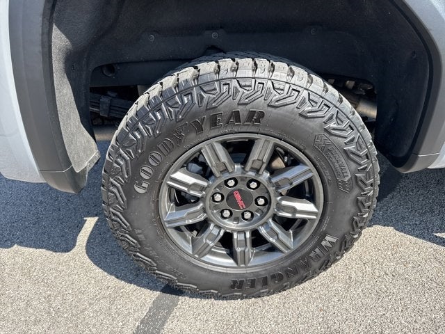 2024 GMC Sierra 1500 AT4X