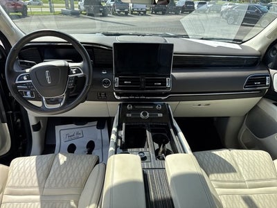 2024 Lincoln Navigator Black Label