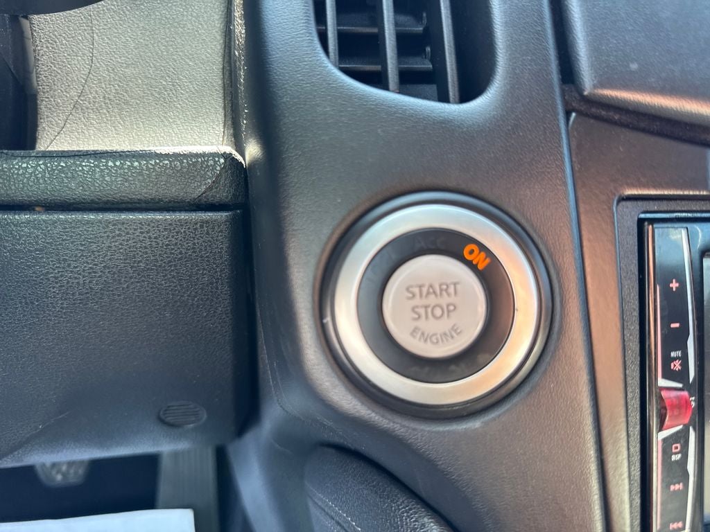 2011 Nissan 370Z Base