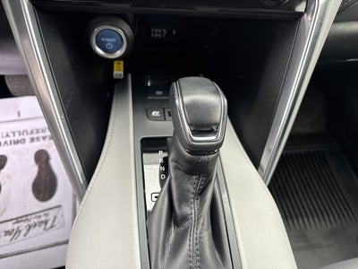 2022 Toyota Venza LE