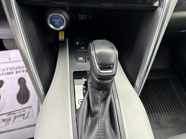 2022 Toyota Venza LE