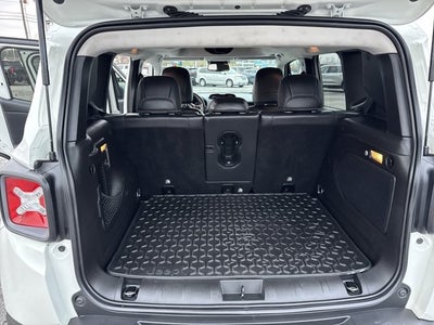 2017 Jeep Renegade Deserthawk