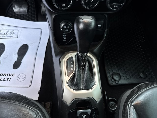 2017 Jeep Renegade Deserthawk