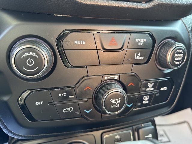 2023 Jeep Renegade Altitude