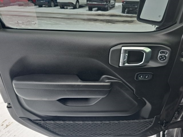 2022 Jeep Gladiator Sport