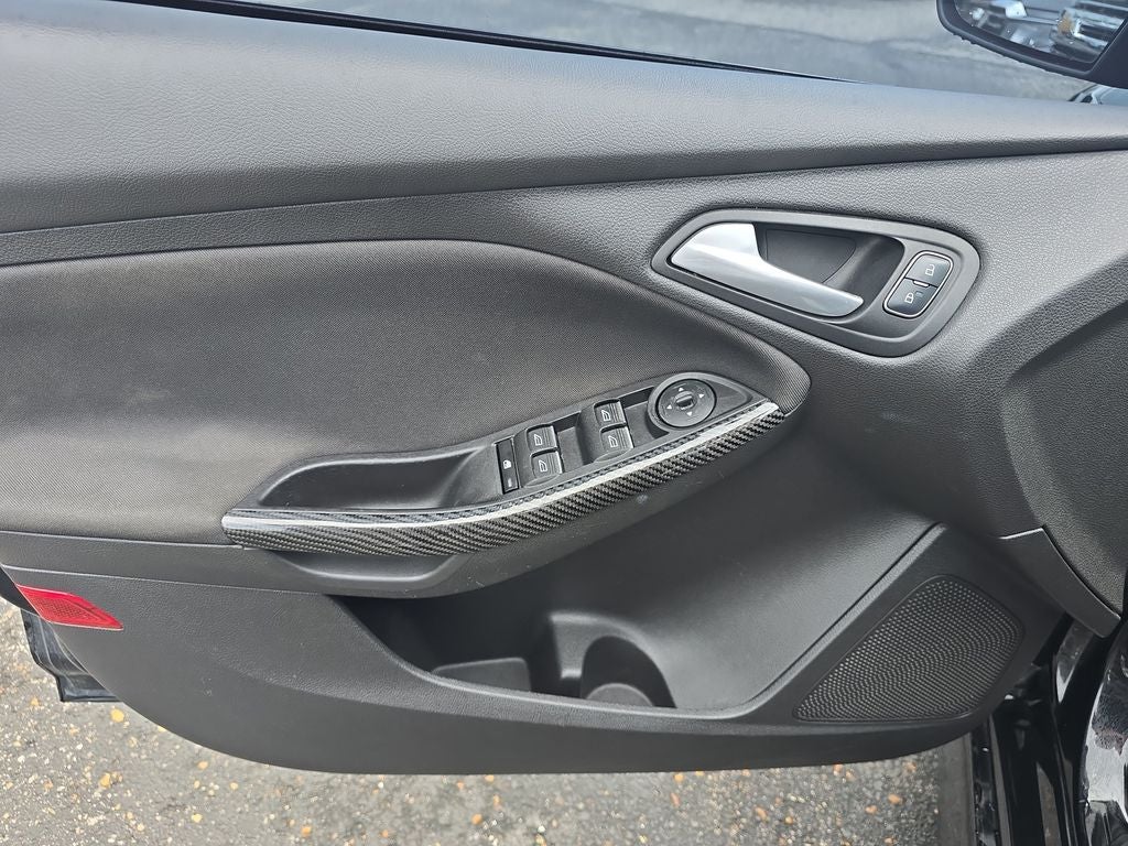2017 Ford Focus ST