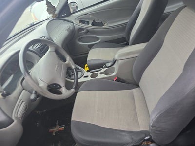 2004 Ford Mustang V6