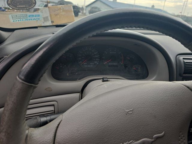 2004 Ford Mustang V6