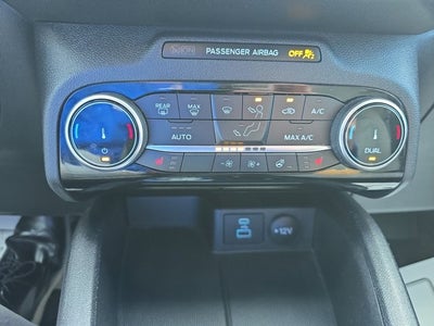 2022 Ford Escape SE Hybrid