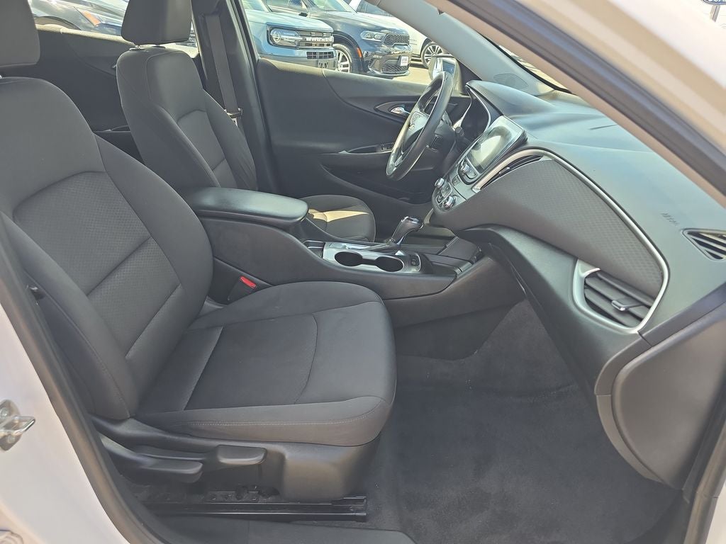 2019 Chevrolet Malibu LS 1LS